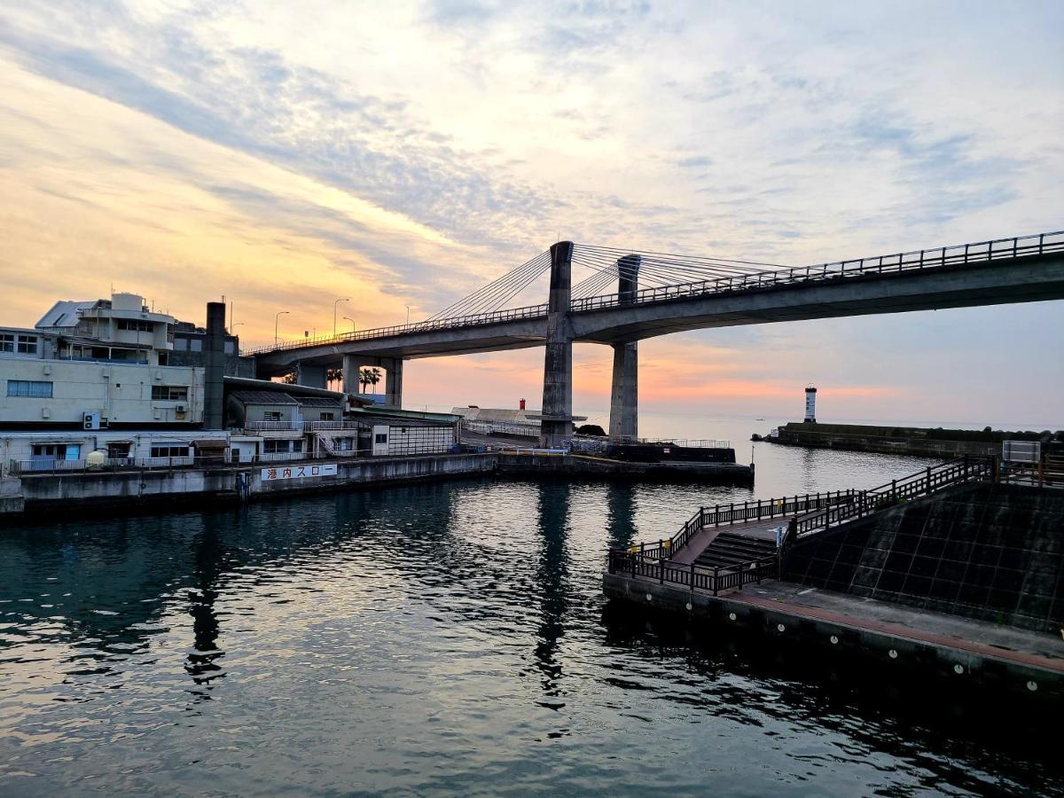 Hayakawa Station Retreat: Riverfront Workation Haven Odawara Exterior photo